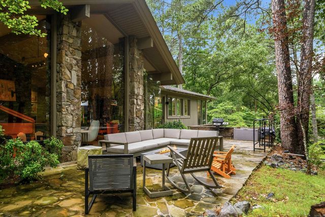 203 Deanwood Terrace, Hot Springs, AR 71901