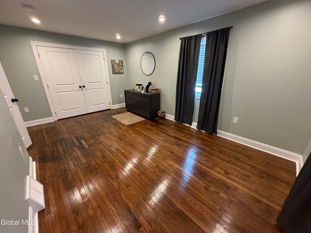 11 Hanifin Avenue, Colonie, NY 12205