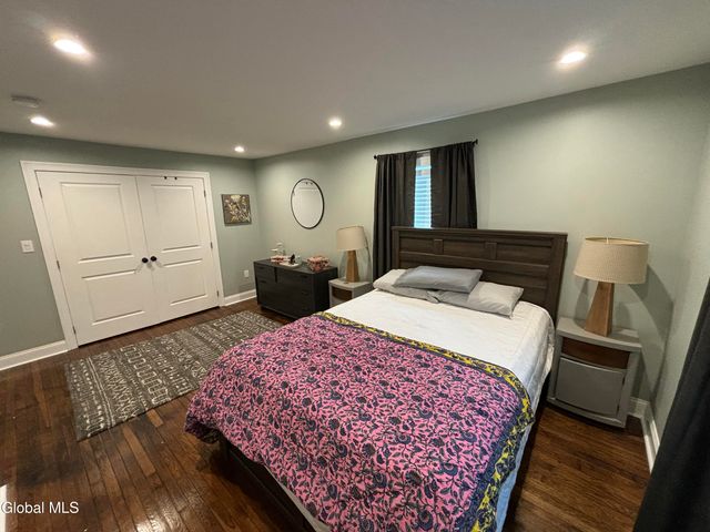 11 Hanifin Avenue, Colonie, NY 12205