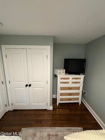 11 Hanifin Avenue, Colonie, NY 12205