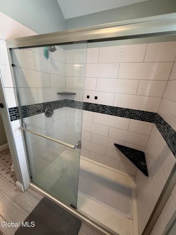 11 Hanifin Avenue, Colonie, NY 12205