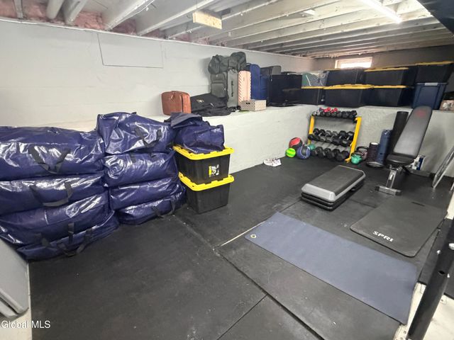 11 Hanifin Avenue, Colonie, NY 12205