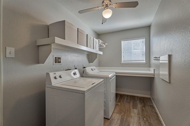 15 S Greywing Place, The Woodlands, TX 77382