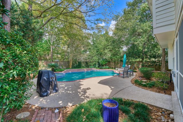 15 S Greywing Place, The Woodlands, TX 77382