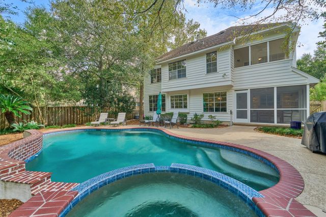 15 S Greywing Place, The Woodlands, TX 77382
