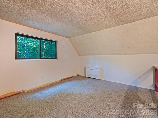33 Wenlock Way, Waynesville, NC 28785
