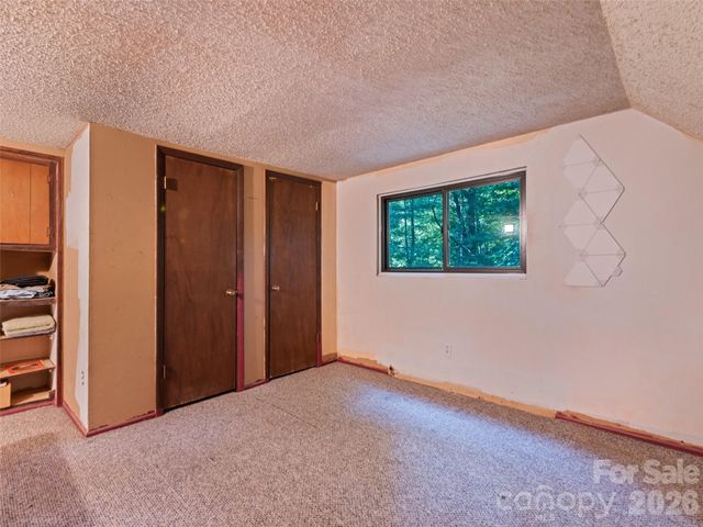 33 Wenlock Way, Waynesville, NC 28785