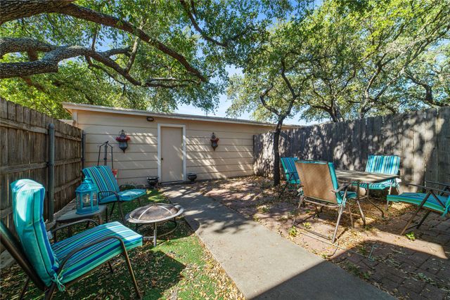 1601 14th Street D, Brownwood, TX 76801
