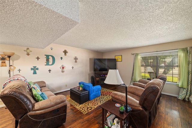 1601 14th Street D, Brownwood, TX 76801