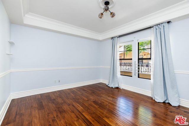 12026 Hoffman Street 302, Studio City (los Angeles), CA 91604