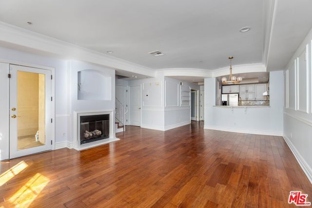 12026 Hoffman Street 302, Studio City (los Angeles), CA 91604