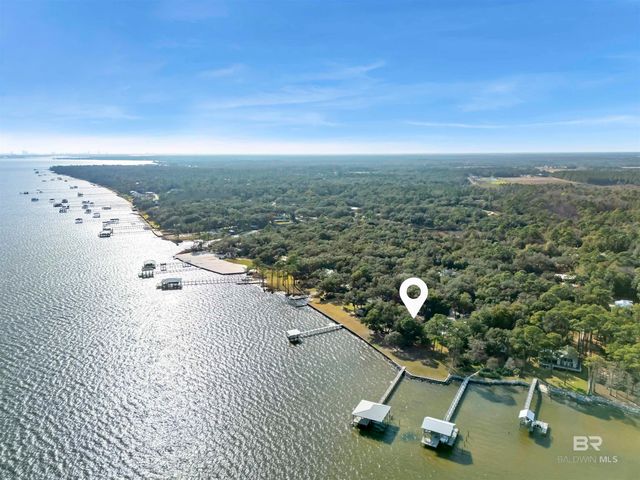 9462 Bay View Drive, Lillian, AL 36549