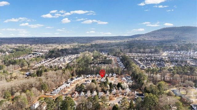 1061 Daventry Crossing, Woodstock, GA 30188