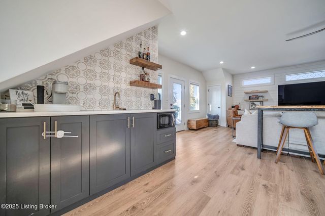 3321 Richard Ave, Louisville, KY 40206