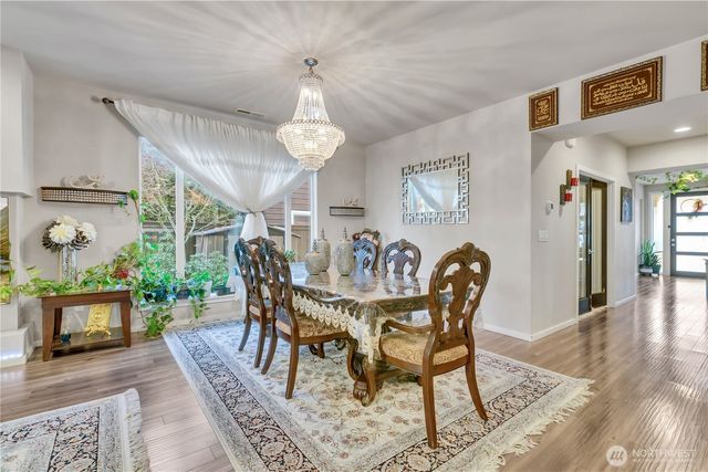 5812 S 326th Court, Auburn, WA 98001