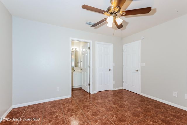 1545 20th Court SW, Vero Beach, FL 32962