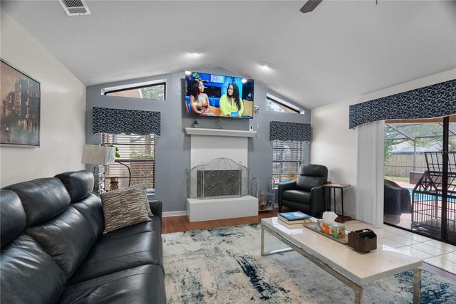 1619 PALACE COURT, Valrico, FL 33594