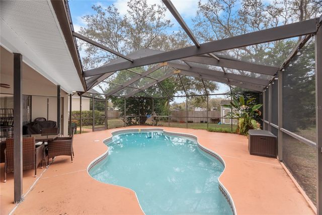 1619 PALACE COURT, Valrico, FL 33594