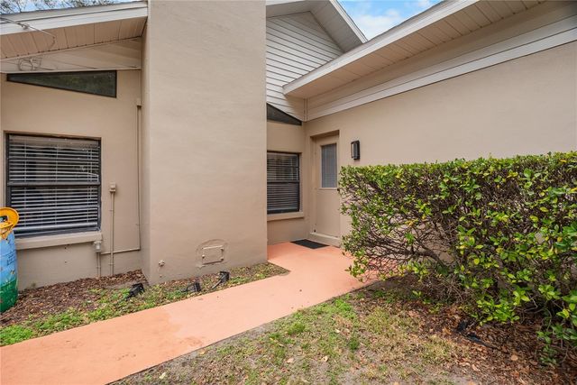 1619 PALACE COURT, Valrico, FL 33594