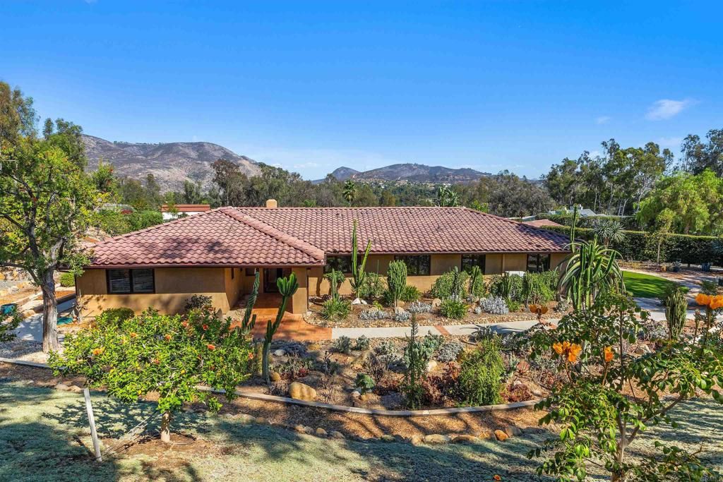 17543 Rancho del Rio, Rancho Santa Fe, CA 92067 — exterior