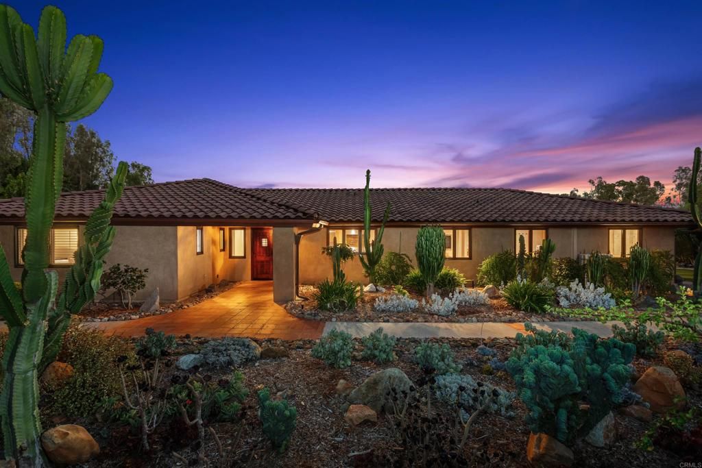 17543 Rancho del Rio, Rancho Santa Fe, CA 92067 — photo 2