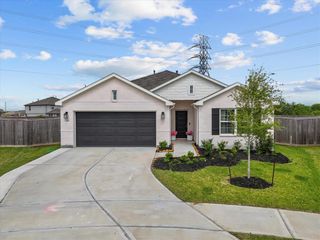 4901 Perennial Lane, La Marque, TX 77568