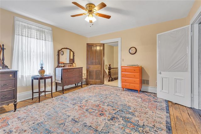 143 Arabella St, Mcdonald, PA 15057