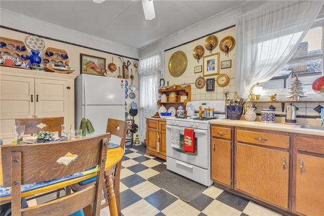 143 Arabella St, Mcdonald, PA 15057