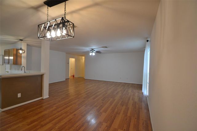5126 Riverwood Drive, Richmond, TX 77469