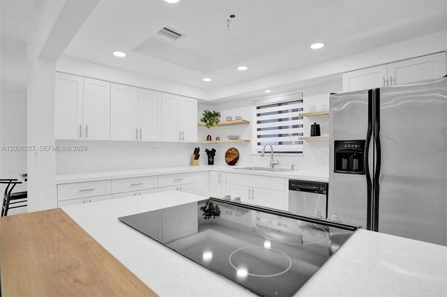 1355 Madison St, Hollywood, FL 33019