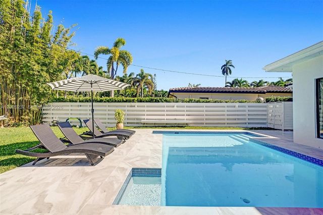 1355 Madison St, Hollywood, FL 33019