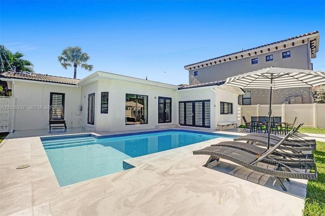 1355 Madison St, Hollywood, FL 33019