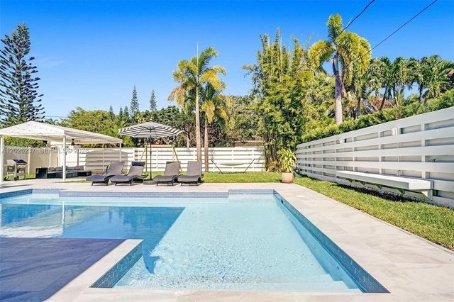 1355 Madison St, Hollywood, FL 33019