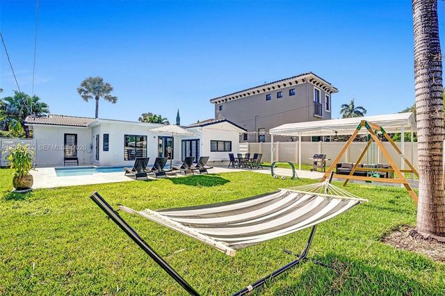 1355 Madison St, Hollywood, FL 33019