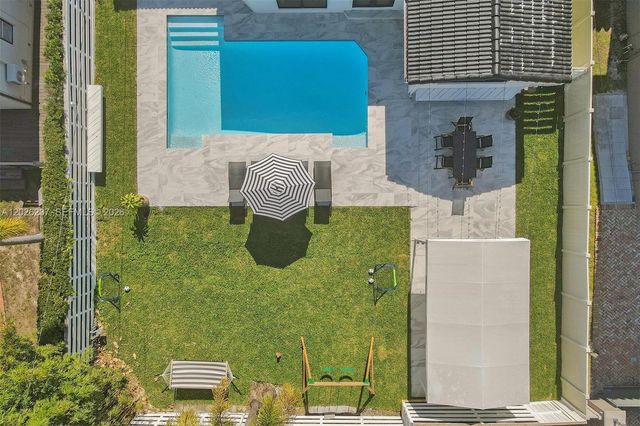 1355 Madison St, Hollywood, FL 33019
