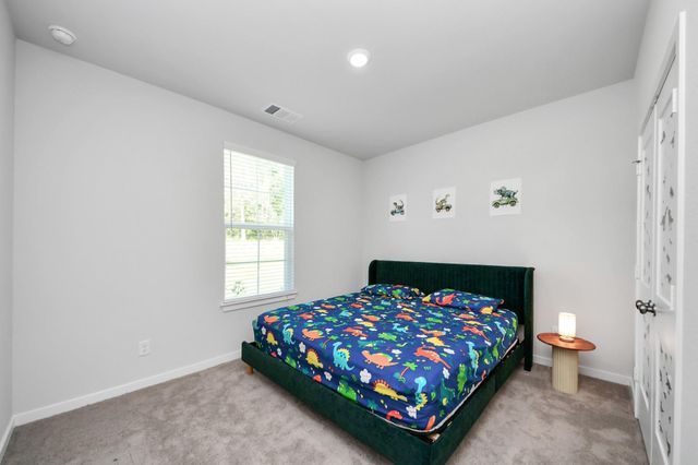 11779 Oakwood Ranch Drive, Willis, TX 77378