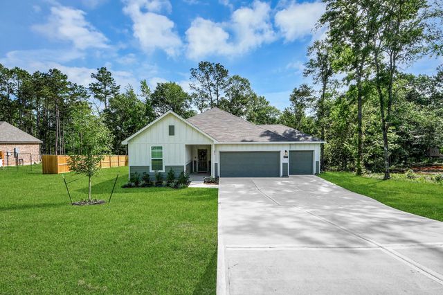 11779 Oakwood Ranch Drive, Willis, TX 77378