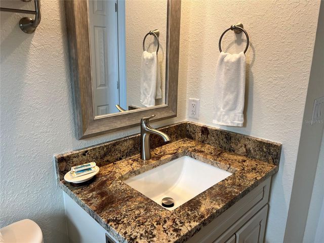 6154 MIDNIGHT PASS ROAD B07, Sarasota, FL 34242