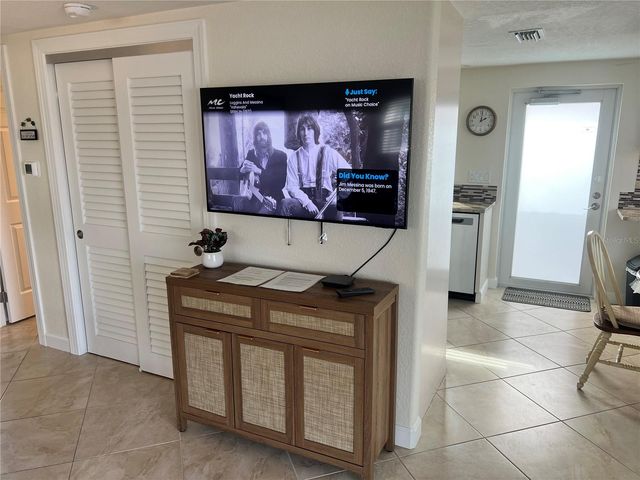 6154 MIDNIGHT PASS ROAD B07, Sarasota, FL 34242