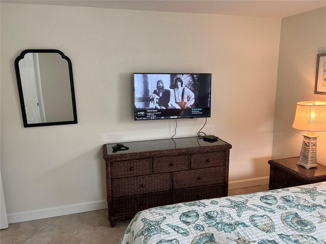 6154 MIDNIGHT PASS ROAD B07, Sarasota, FL 34242