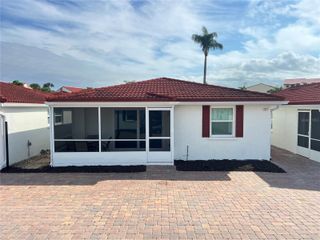 6154 MIDNIGHT PASS ROAD B07, Sarasota, FL 34242