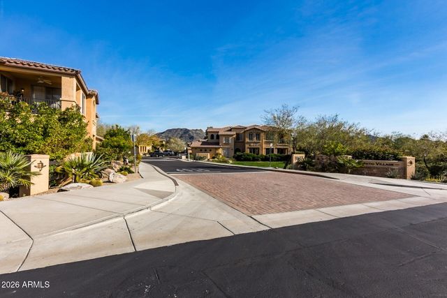 10655 N 9TH Street 205, Phoenix, AZ 85020