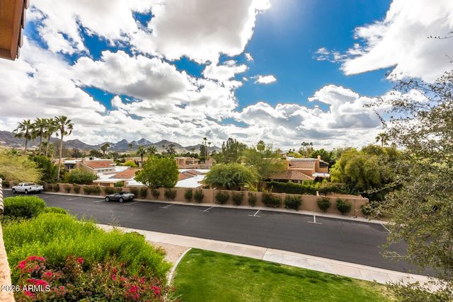 10655 N 9TH Street 205, Phoenix, AZ 85020