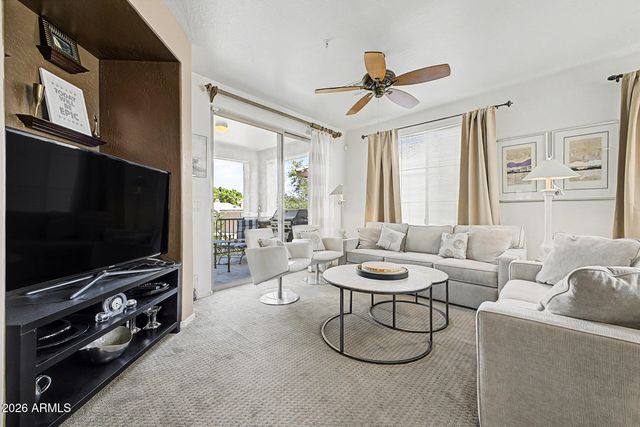 10655 N 9TH Street 205, Phoenix, AZ 85020