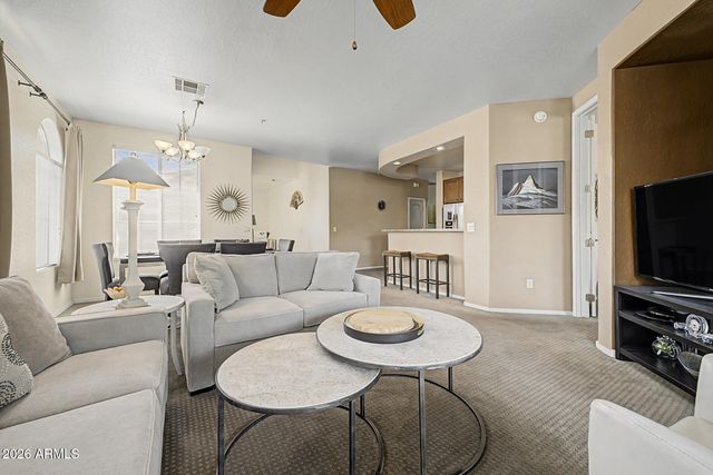 10655 N 9TH Street 205, Phoenix, AZ 85020