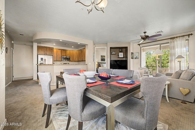 10655 N 9TH Street 205, Phoenix, AZ 85020