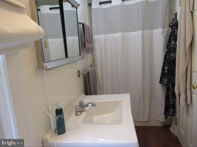 746 CHESTON AVE, Tullytown, PA 19007