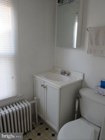 746 CHESTON AVE, Tullytown, PA 19007