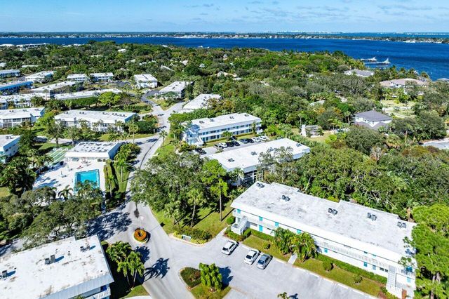 2929 SE Ocean Boulevard E 109-8, Stuart, FL 34996