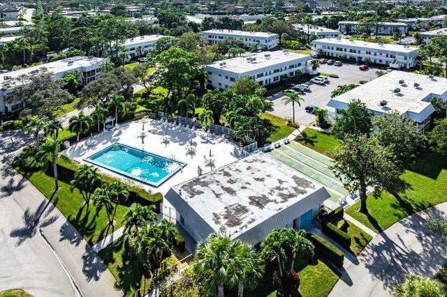 2929 SE Ocean Boulevard E 109-8, Stuart, FL 34996